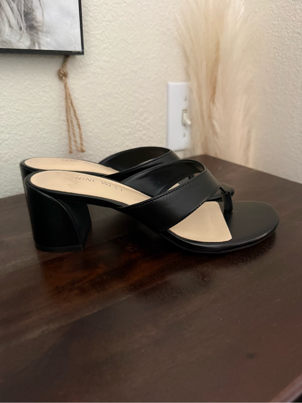 Nine West Black Leather Heel Thong Sandals